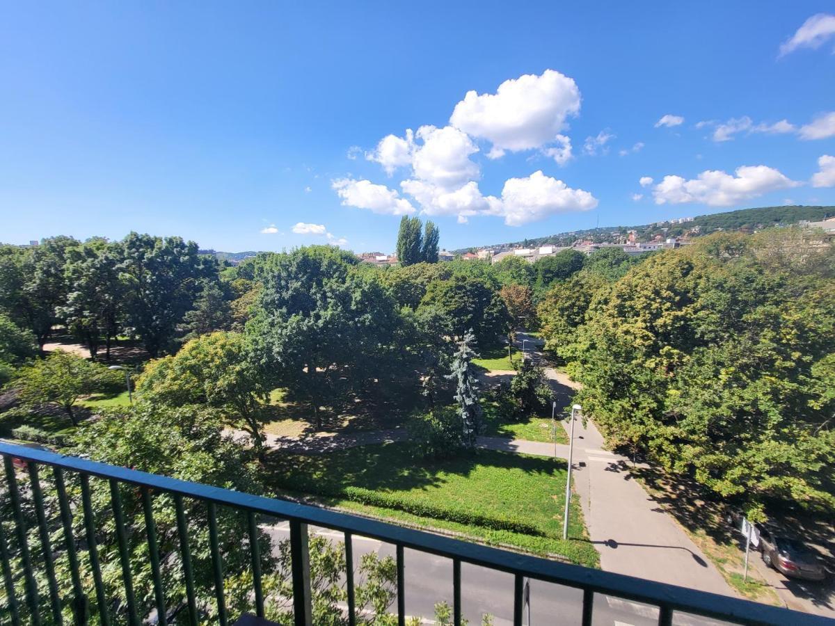 Sunny Panorama Flat Near Castle With Balcony Apartment Budapest Bagian luar foto